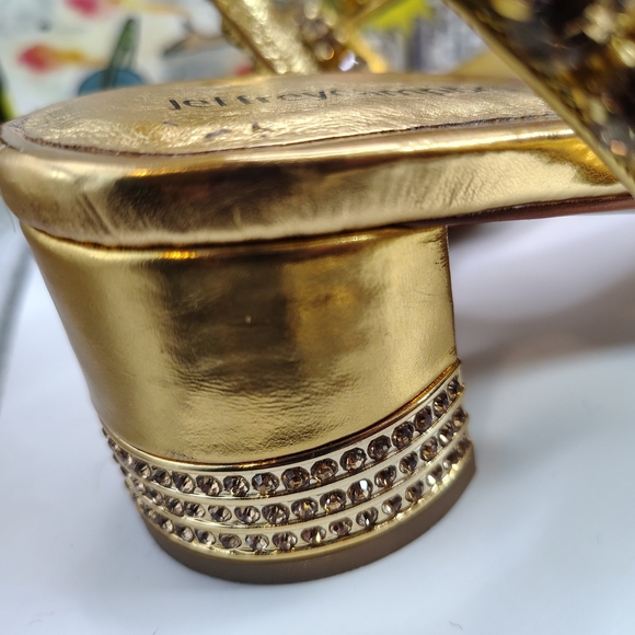 Jeffrey Campbell Gold Embellished Women's Sandals Size 9M Includes Box,Dust Bag - Picture 2 of 15